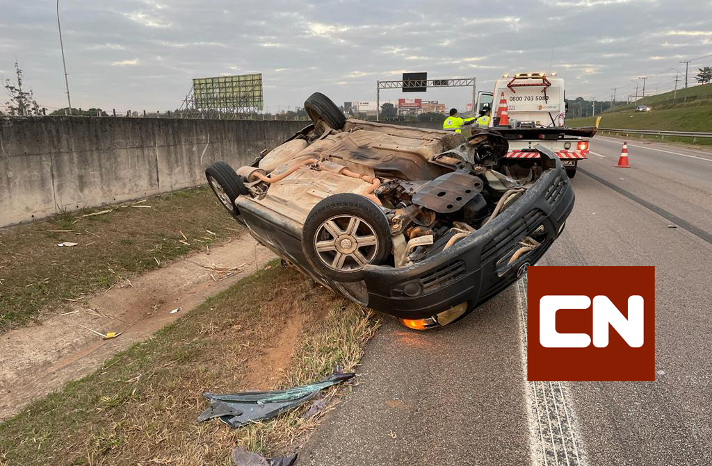 Indaiatuba Motorista Perde Controle E Capota Carro Na Sp Comando