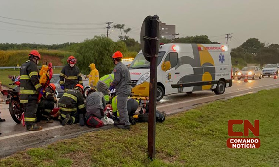 Indaiatuba Batida Entre Carro E Moto Deixa Duas Mulheres Feridas Na SP