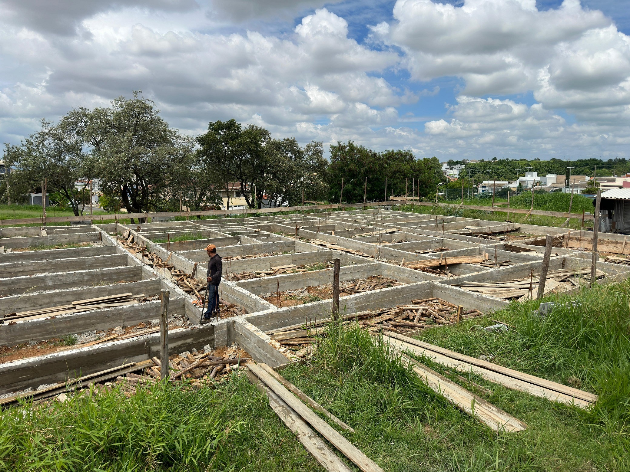 Nova unidade de saúde do município começa a ser construída no Jardim