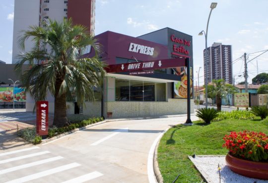Casa da esfiha drive thru pronto