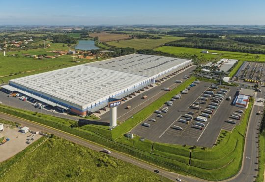 Ampliação da lojas cem