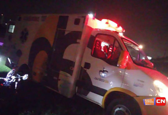 Colisão motos colinas