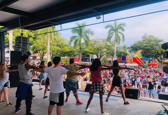 Praça xv festa do trabalhador (1)