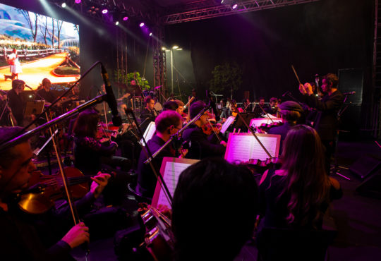 Sinfônica tributo a pink floyd2 (felipe gomes)