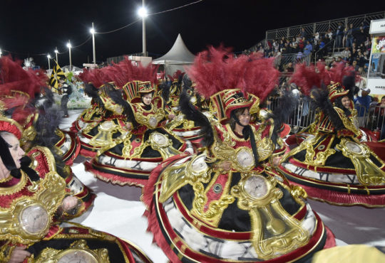 Desfile carnaval escola uniao do povo c 52 1280x853