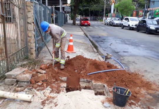 46567753 6700 4db8 b7fa b1ab394aef1c