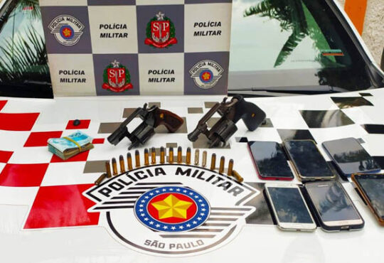 Pm de salto armas cópia