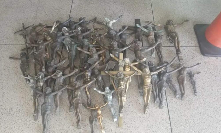 Crucifixo prefeitura boituva