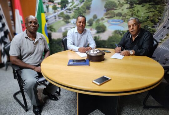 D6288032 6dac 44b5 b2ec 8a46305beefc