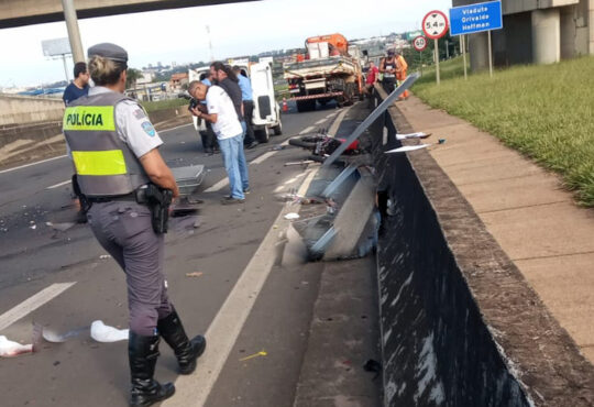 Dois morrem em sumare moto