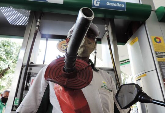 Aumento de gasolina
