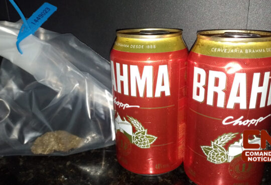 Ladrão esconde em banheiro de pizaria cópia