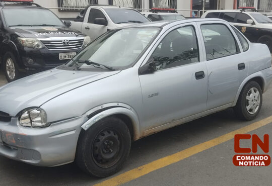 Pm persegue corsa furtado cópia