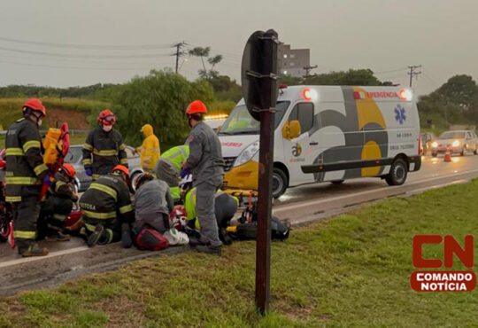 Duas mulher feridas acidente sp 75 4