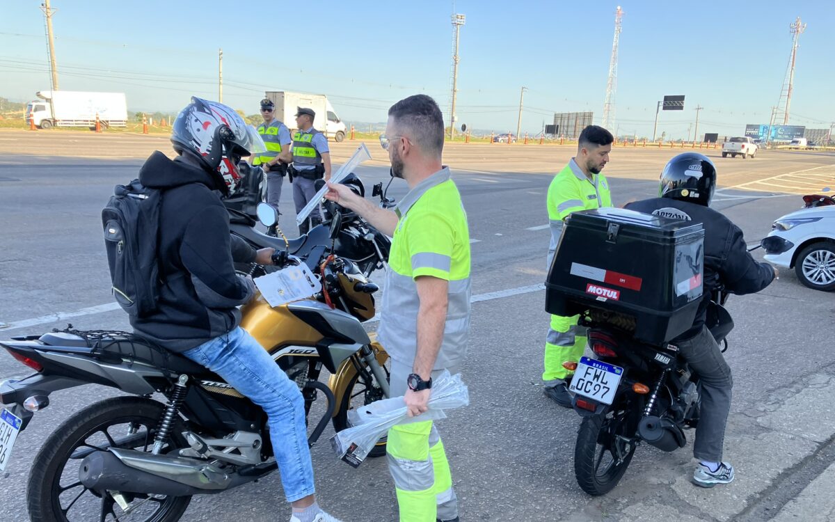 Em comemoração ao dia do motociclista, a ab colinas realiza uma edição especial da campanha motociclista na via no dia 27 (2)