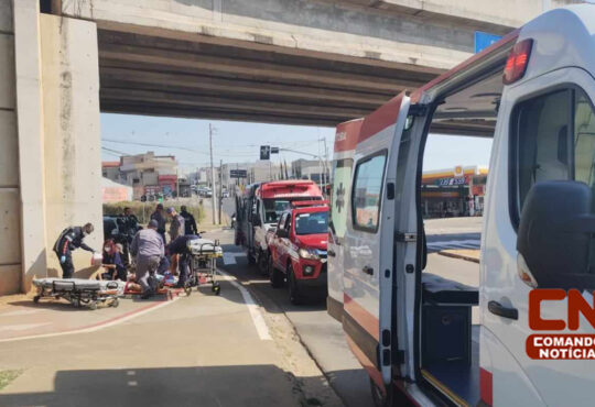 Acidente com ciclistas elevado