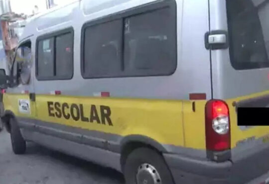 Van criança esquecida