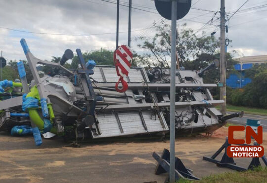 Bomba de concreto tomba