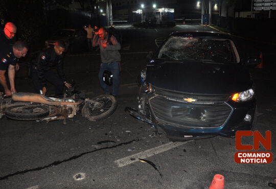 Batida carro e moto sp 73