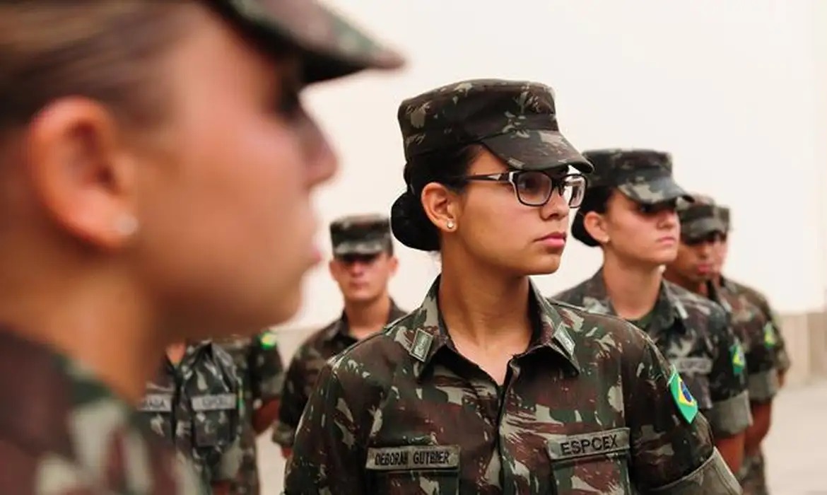 Mulheres exercito brasileiro