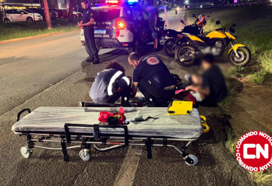 Batida duas motos rua ouro