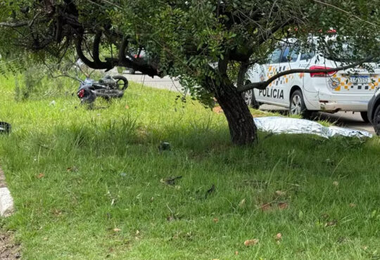 Morte de motociclista arvore em campinas eptv rosa cópia