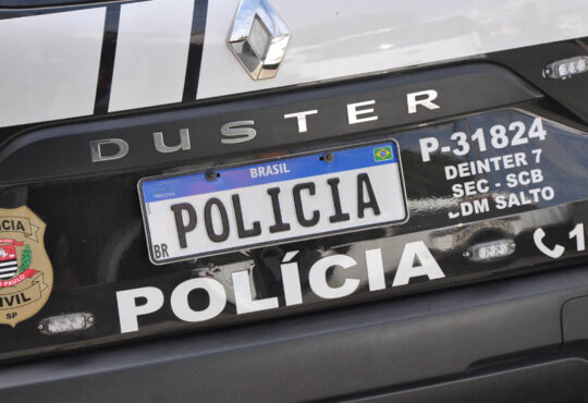 Policia civil salto 1