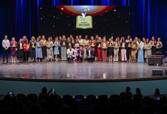 Premio educação indaiatuba leonardo cruz