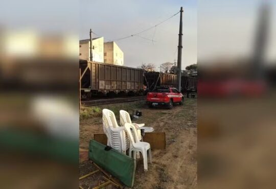 Fogo em vagão trem itu
