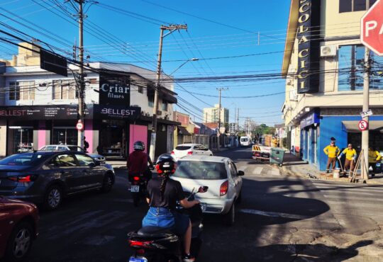 Semaforo rua 24 de maio georgia dal ri e couto