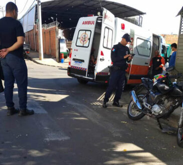 Colisão no joia moto e monza