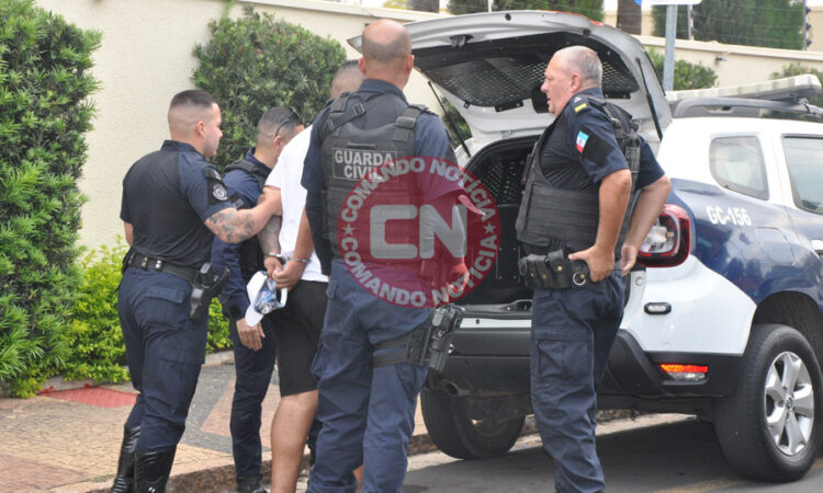 LdrÂo de kwid roubado campinas
