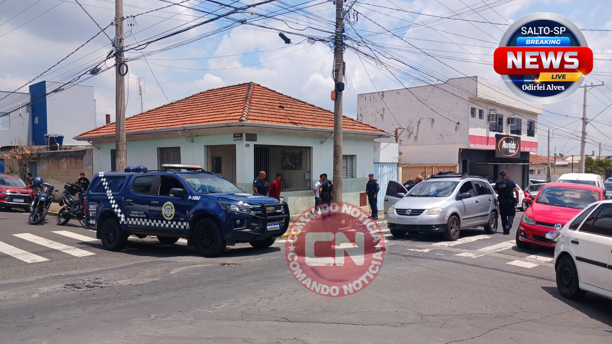 Ladrões de moto salto 1
