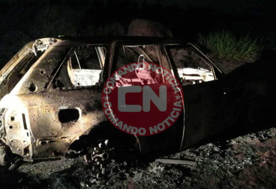 Land rover queimada cópia