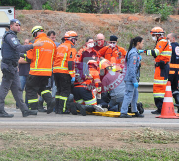 Mulher enrosca o braÇo em acidente sp 75 3