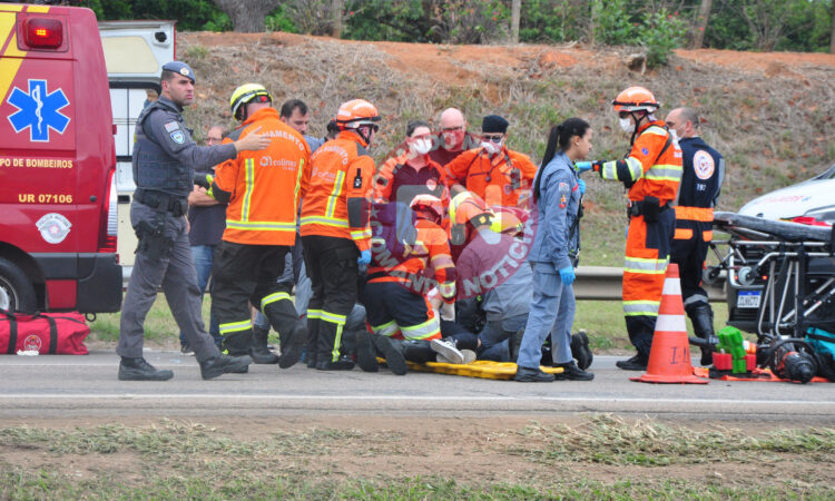 Mulher enrosca o braÇo em acidente sp 75 3