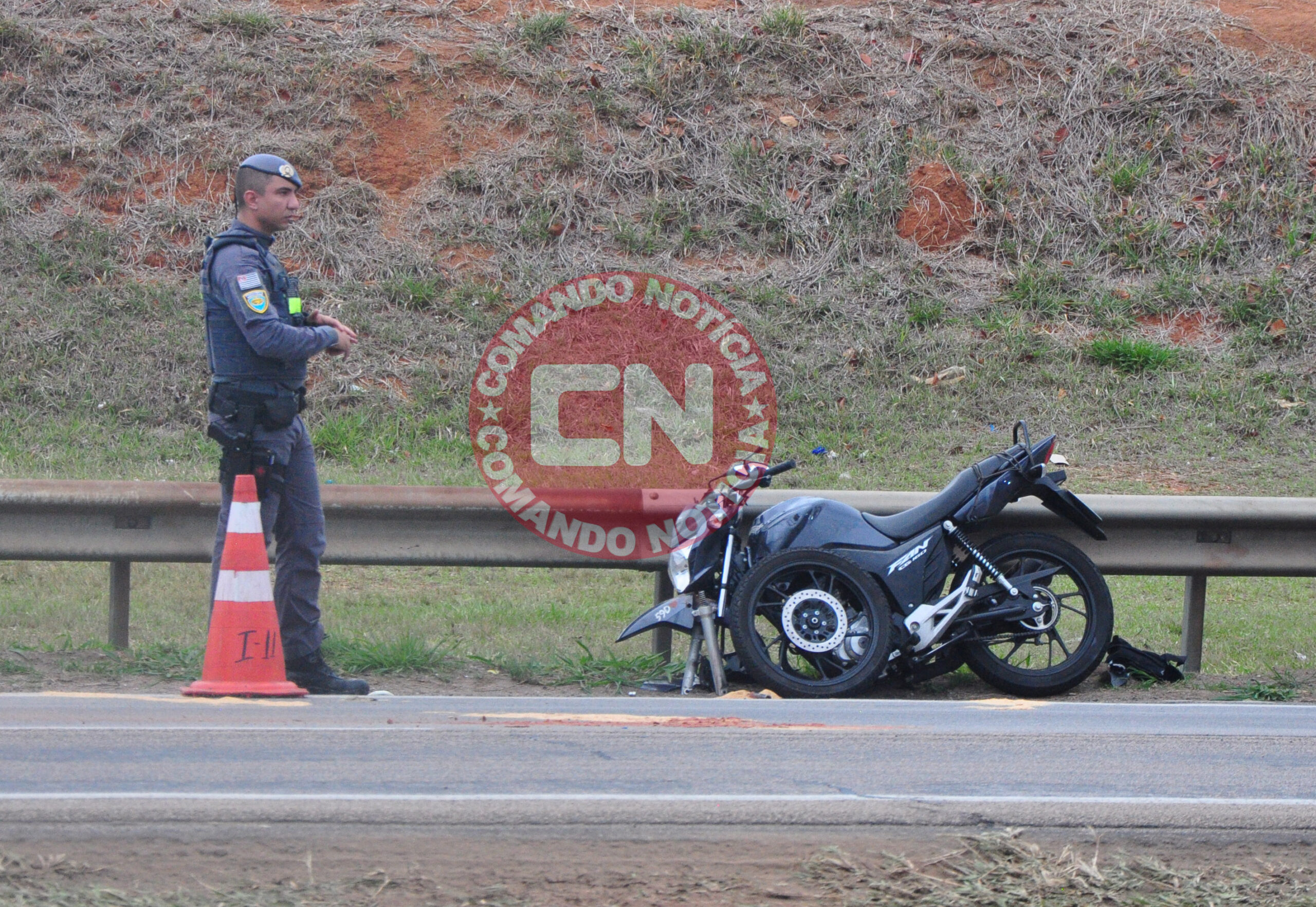 Mulher enrosca o braÇo em acidente sp 75 4