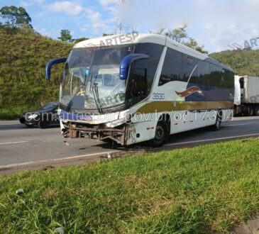 Acidente onibus araÇariguama
