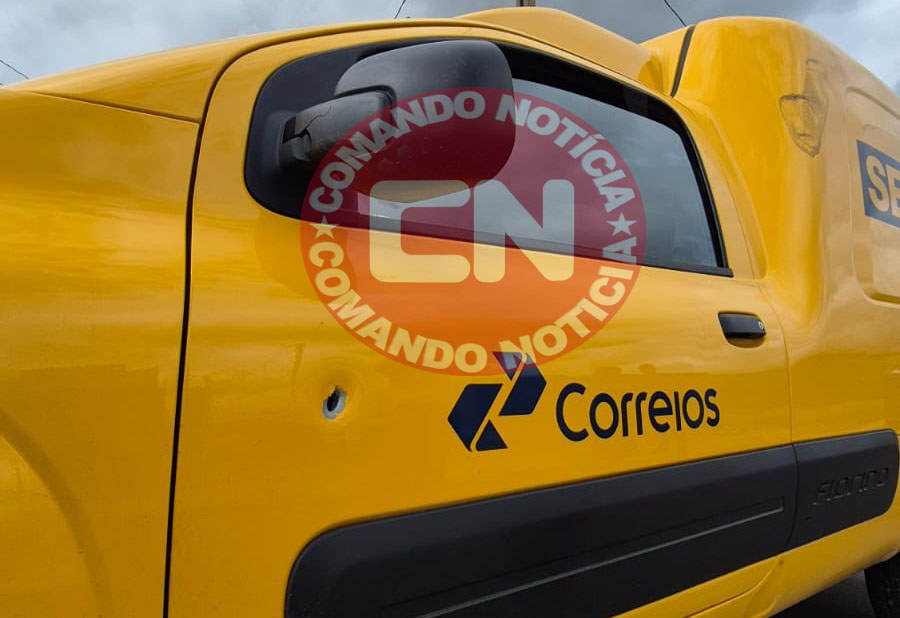 Carro correios furtado em salto