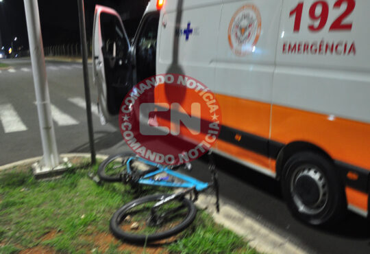 ColisÃo bike e moto alameda fundituba