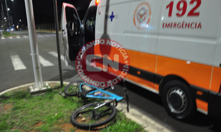 ColisÃo bike e moto alameda fundituba