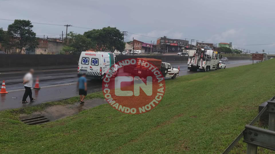 ColisÃo caminhÃo com outro km 50