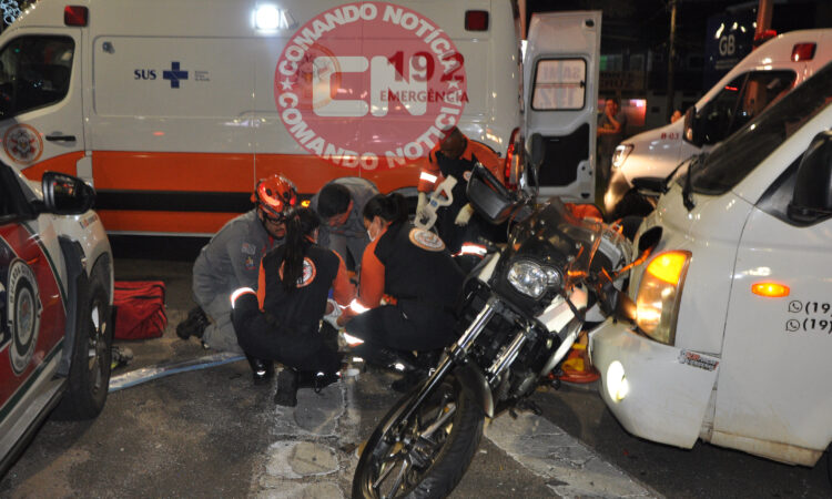 ColisÃo moto bmw e guincho 2