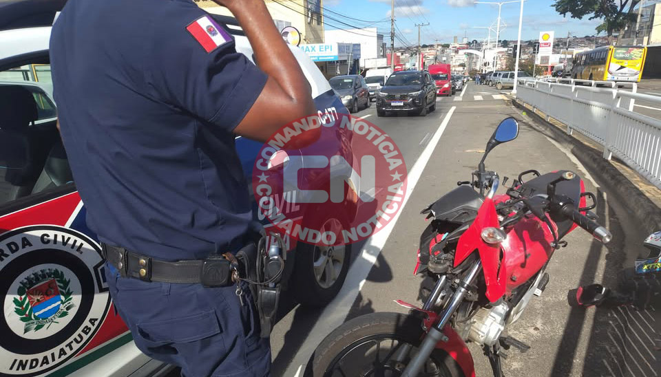 ColisÃo moto e carro Ário