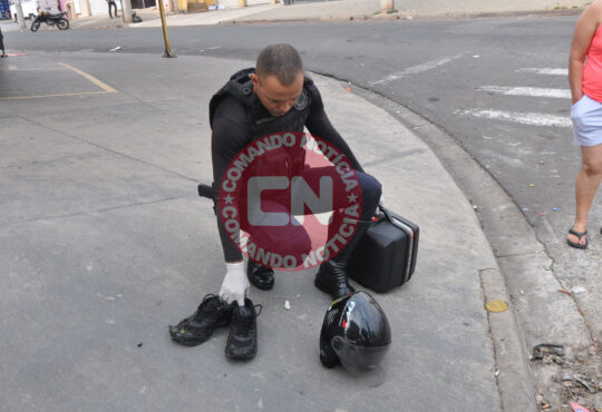 ColisÃo moto e carro rua 81