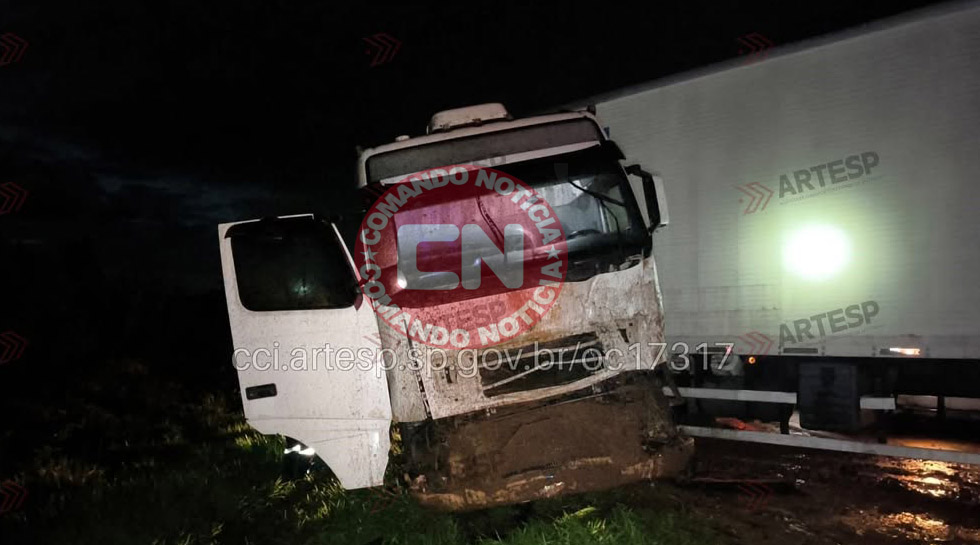 Carreta mogi gyaçu colide onix