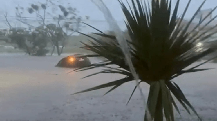 Carro é levado pealas enxurrada e mata mulher em hortolandia