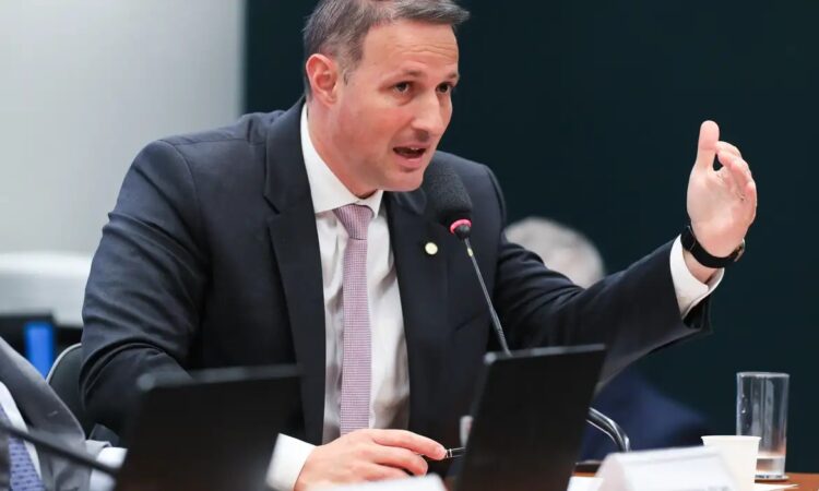 Derrite lula marques