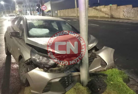 Hb 20 batem em poste manoel ruz peres 3