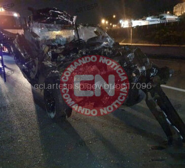 Ranger bate em carreta cópia